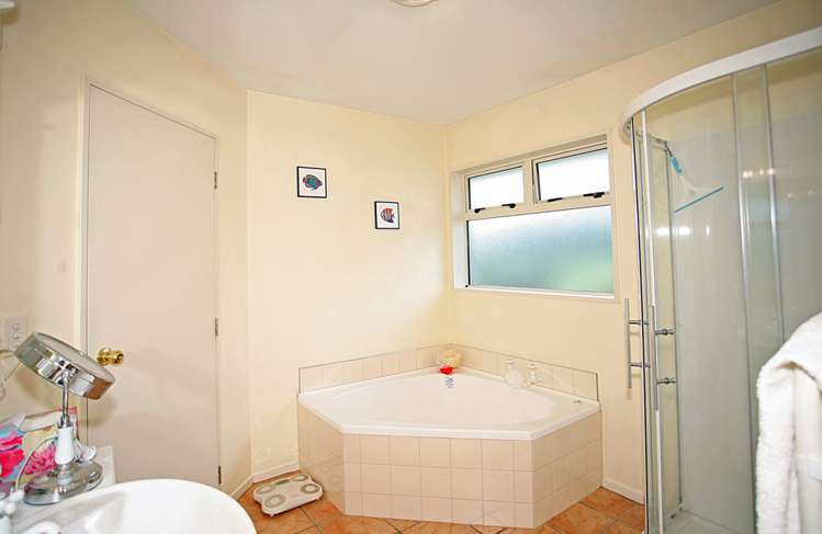 393a Yaldhurst Road Russley_14