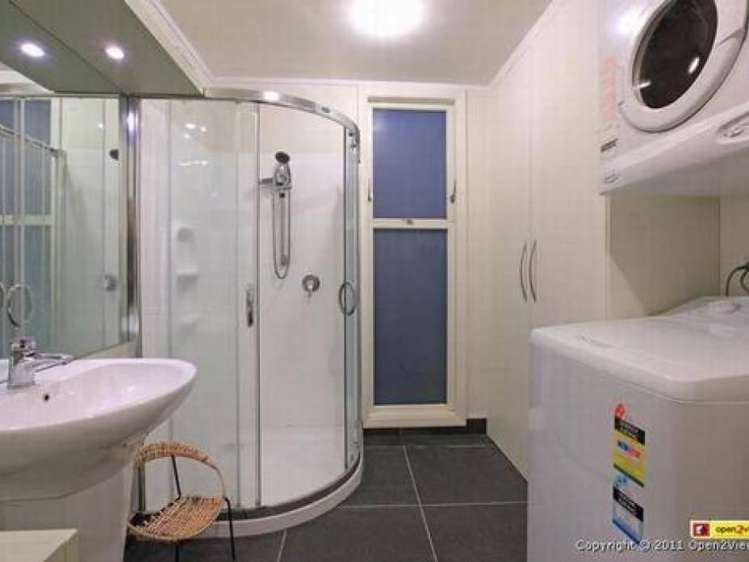 2/37 The Esplanade Raumati South_15