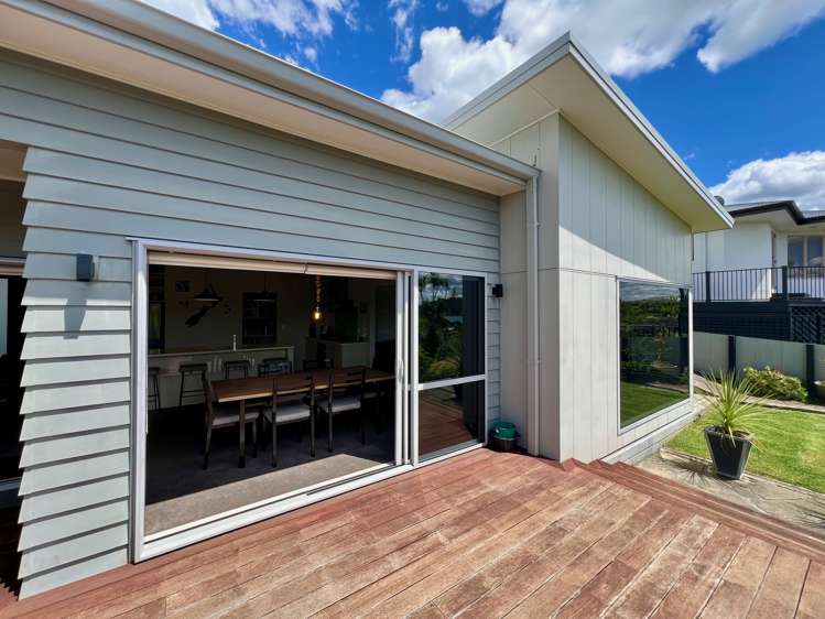 5c Sunshine Rise Raglan_55