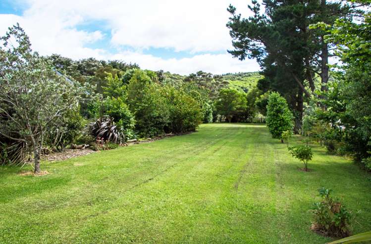 8 Mclaughlin Drive Tinui_16