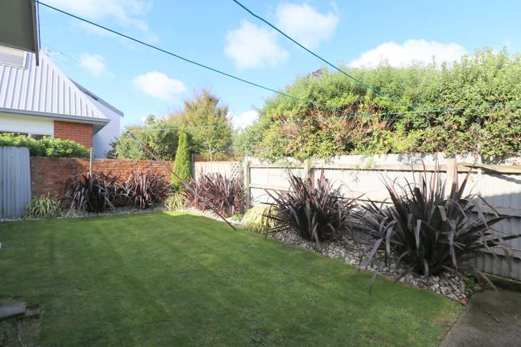 2/165 Catherine Street Windsor_15