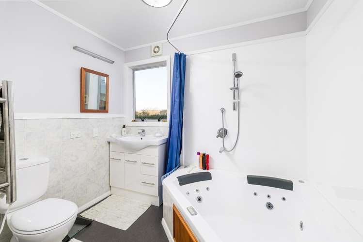 176 Campbells Road Waimate_13