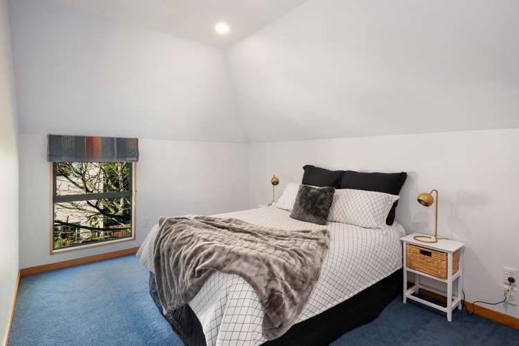 386 Manchester Street Saint Albans_16