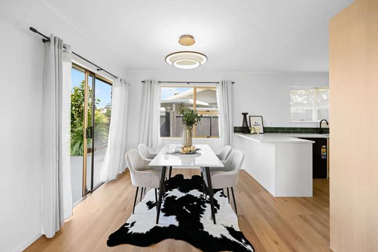 3 Dalton Crescent Dinsdale_6