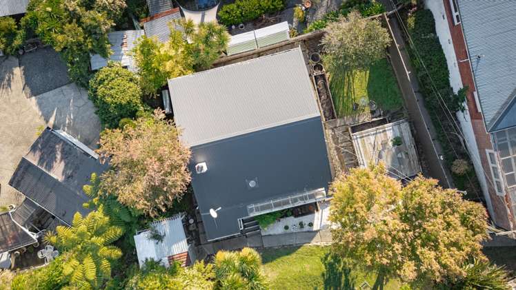 17A Taranaki Street Picton_26