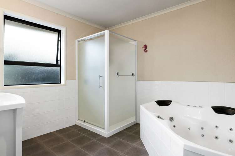 50 Palliser Drive Huntington_13