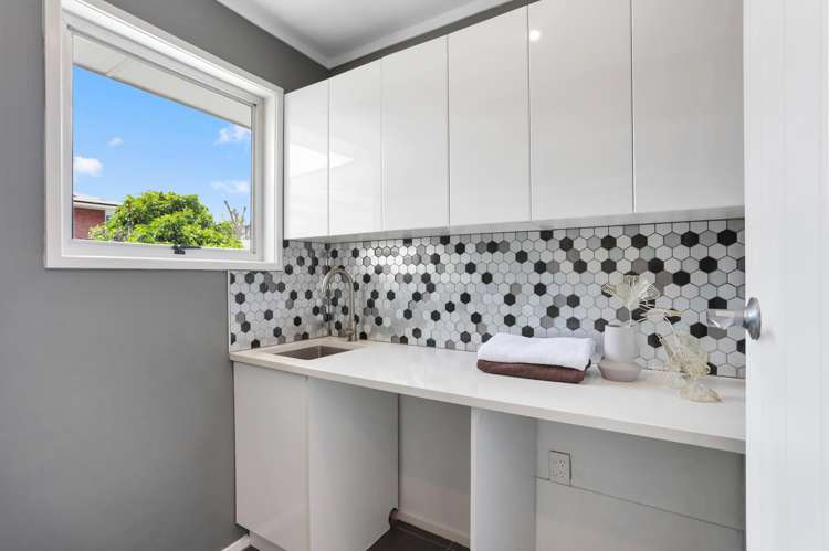 65 Waitaki Street Henderson_13