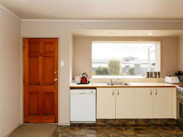 15 Rhodes Drive Kelvin Grove_8