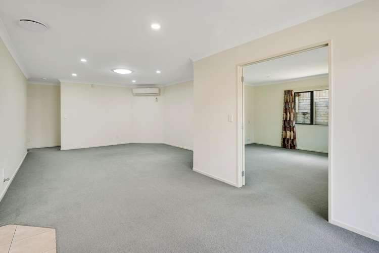 77 Saint James Drive Huntington_10