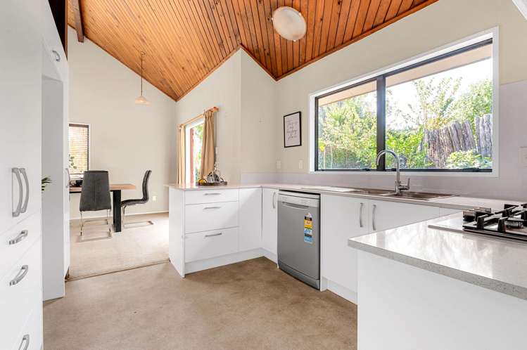 376 River Road Claudelands_16