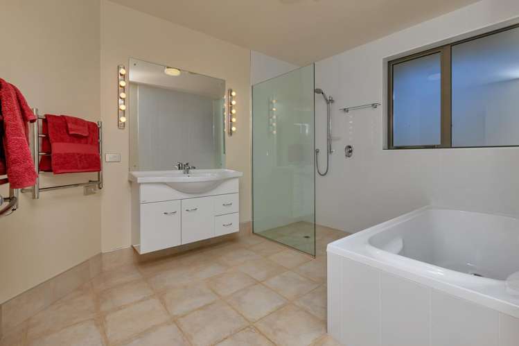 232 Adams Road Glenbervie_23