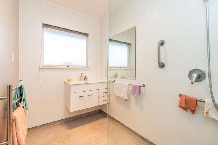 45 Grants Road Marchwiel_11