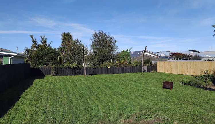 40 Rolleston Street Hokitika_16