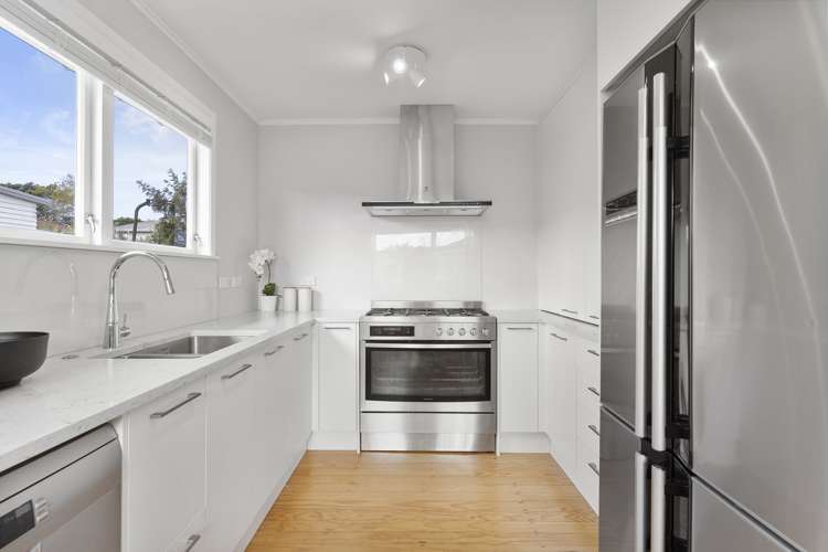 23 Miltonia Avenue Te Atatu South_6