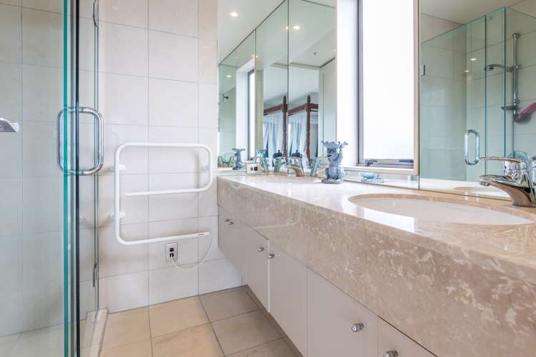 15f/1 Emily Place Auckland Central_16