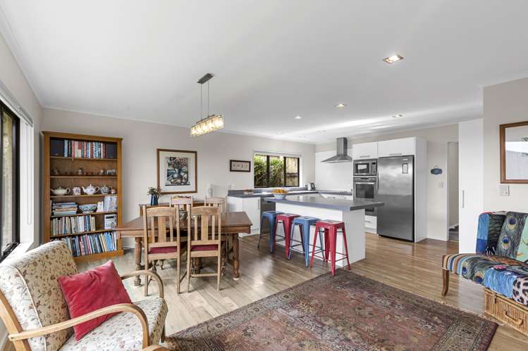 29 Johnstone Drive Fitzherbert_5