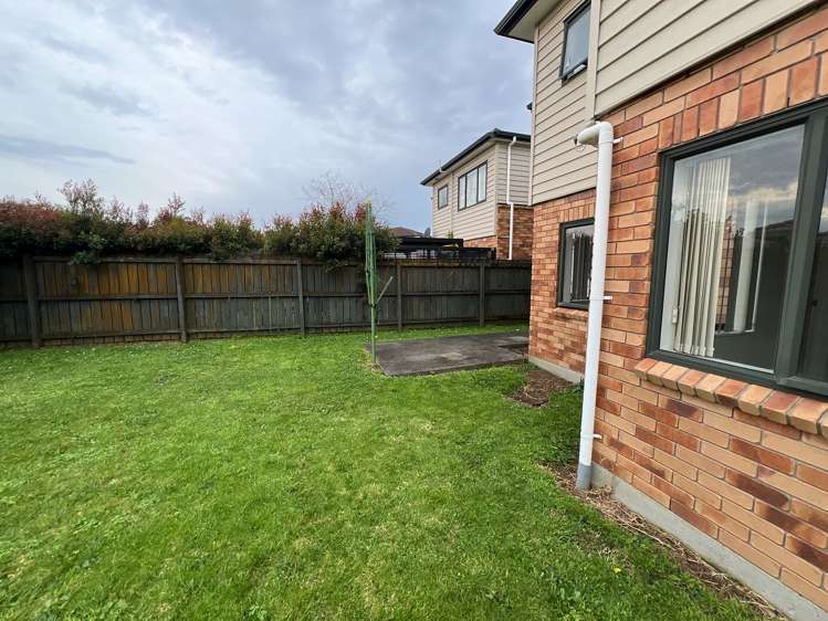 77 Naylors Drive Mangere_1