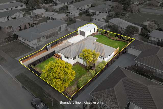 Sun, Space and Modern Family Living!