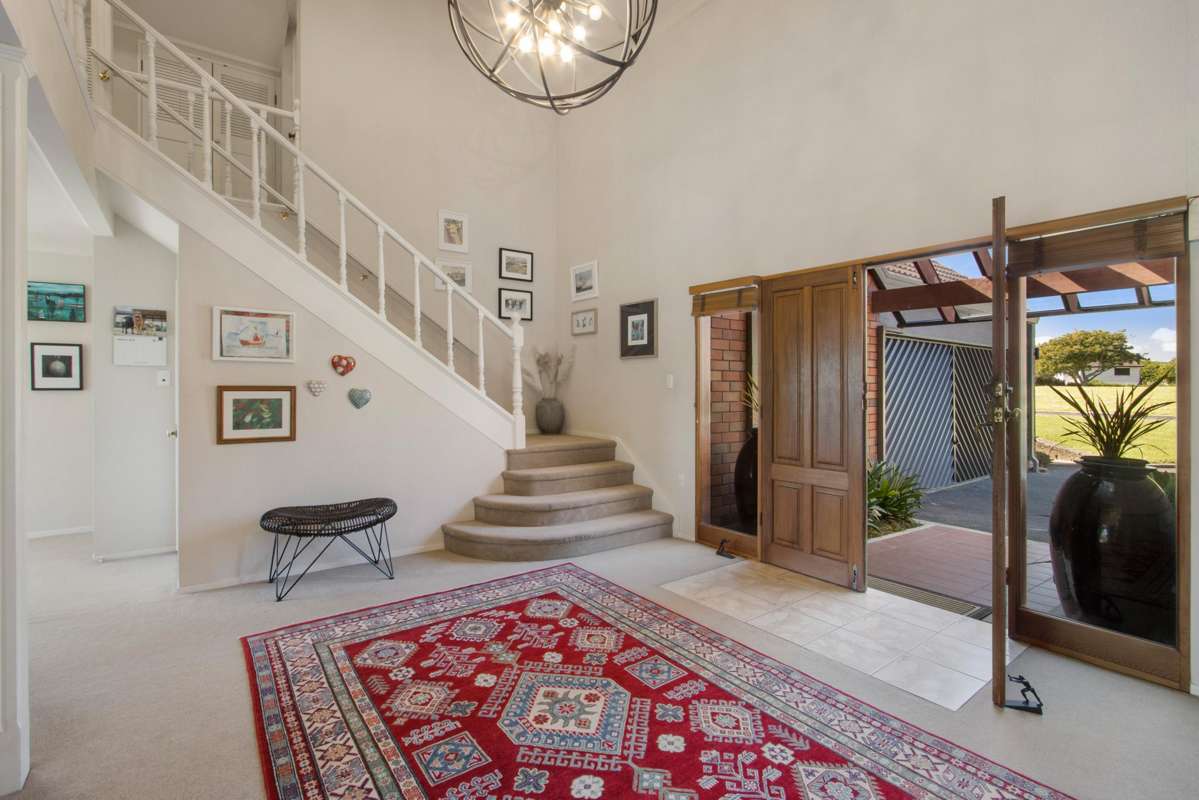 57 Links View Drive_3