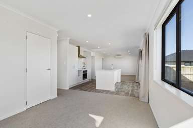 33 Torphin Crescent_2