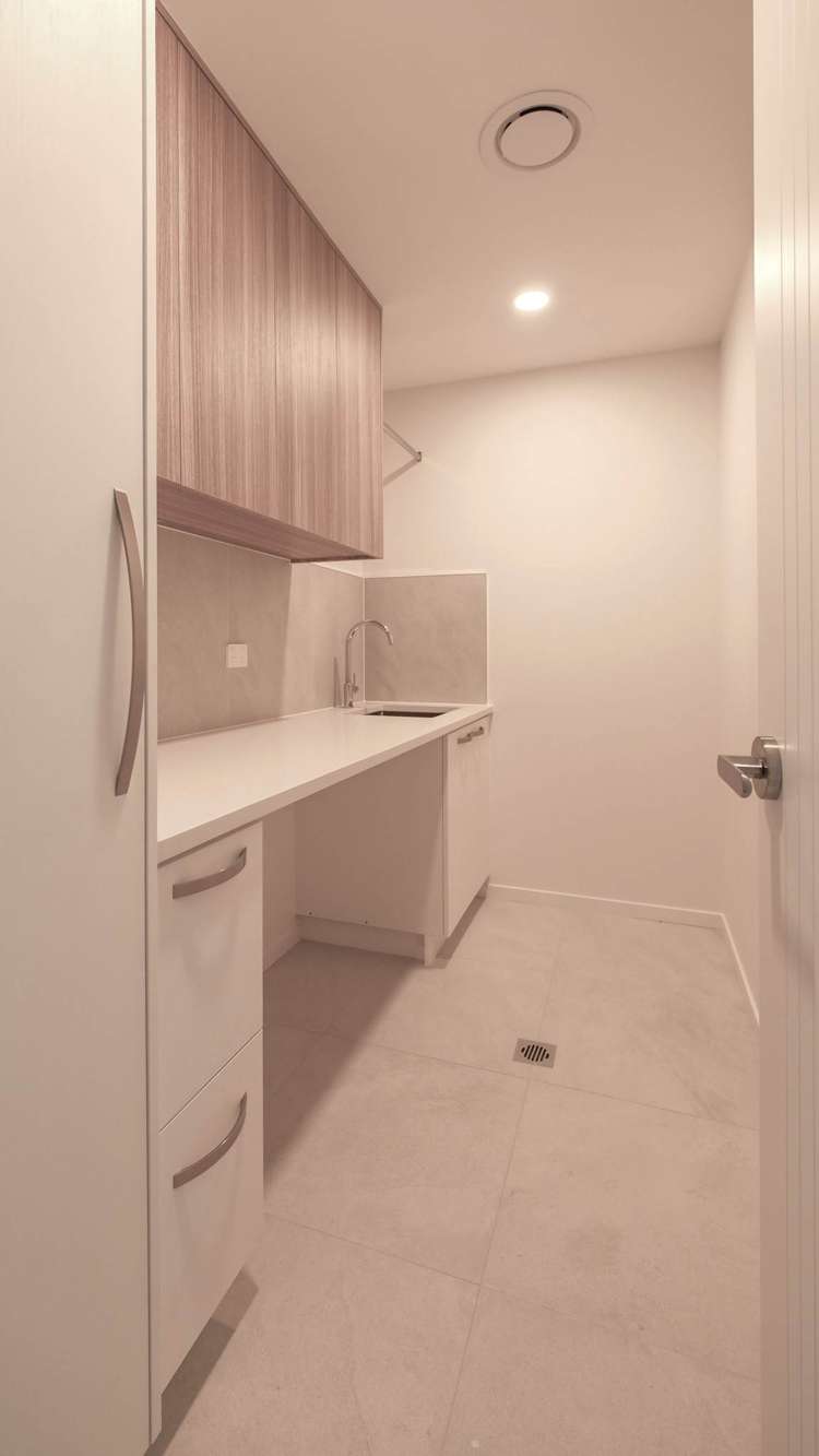 unit 2/47 Arran Drive Orewa_11