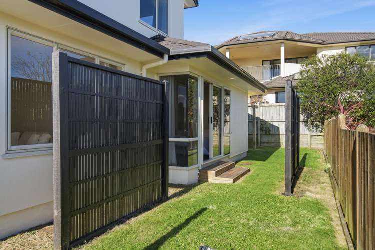 1 Stafford Rise Owhata_25