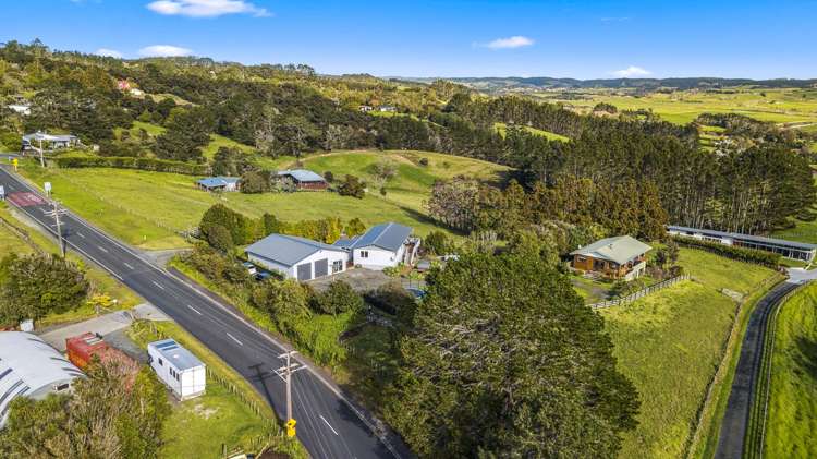 70 Wishart Road Helensville_52