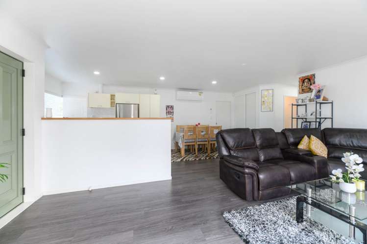 162 Waitemata Drive Ranui_12