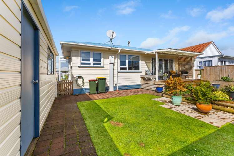 22a Stafford Street Waitara_28