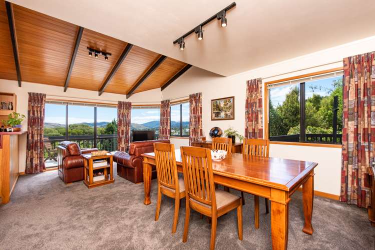 9 Furneaux Grove Whitby_13