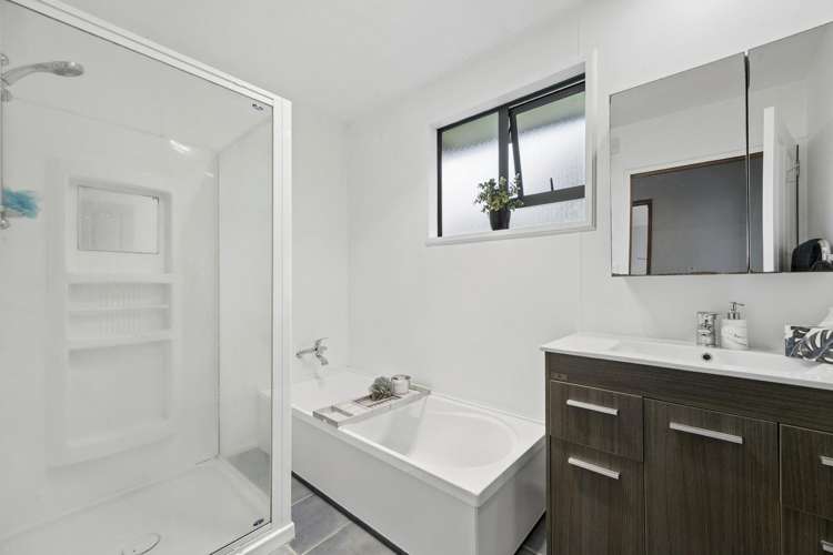 37 Burgess Street Green Island_11