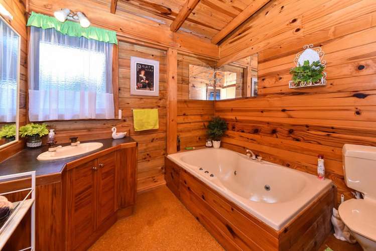 11 Ilex Place Totara Heights_7