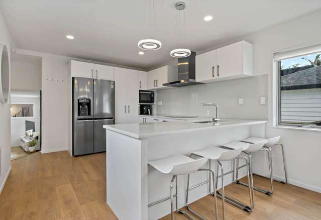 20B Apirana Avenue 10026_3