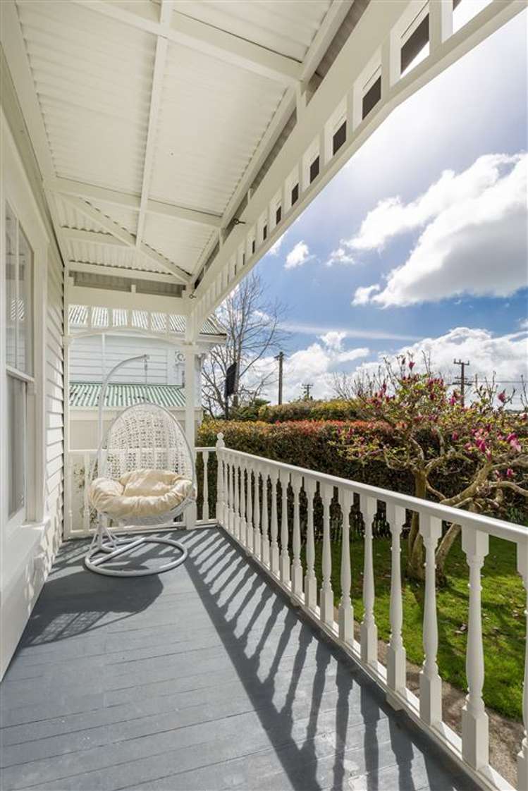 9 Tui Glen Road Birkenhead_2