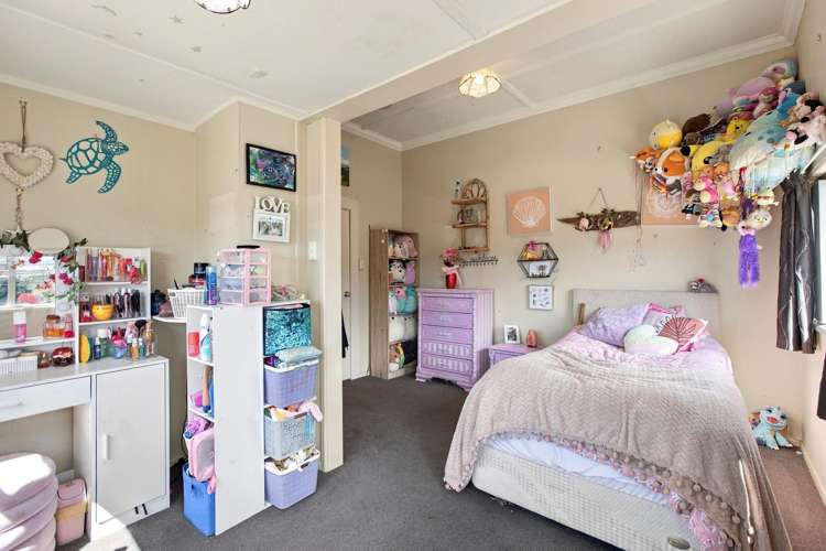 30 Memorial Place Waitara_29