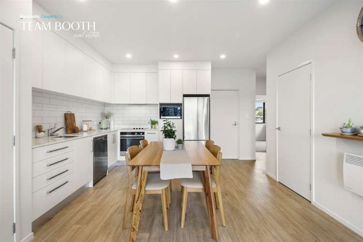 206/10 Awataha Drive Northcote_6
