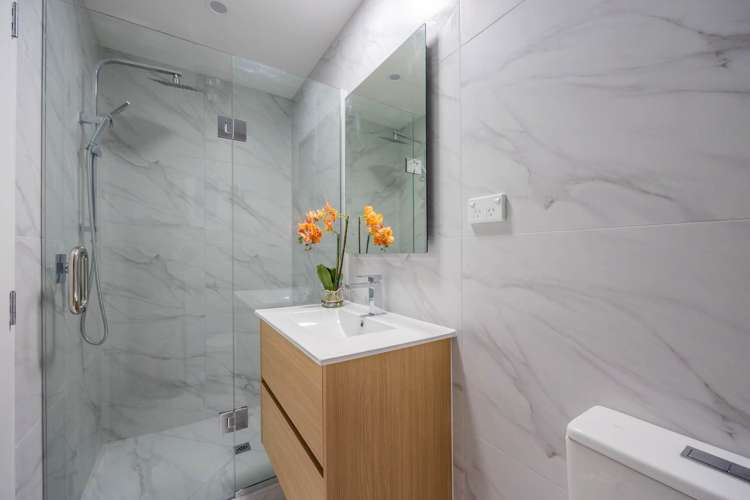 17c Bruce Road Glenfield_11