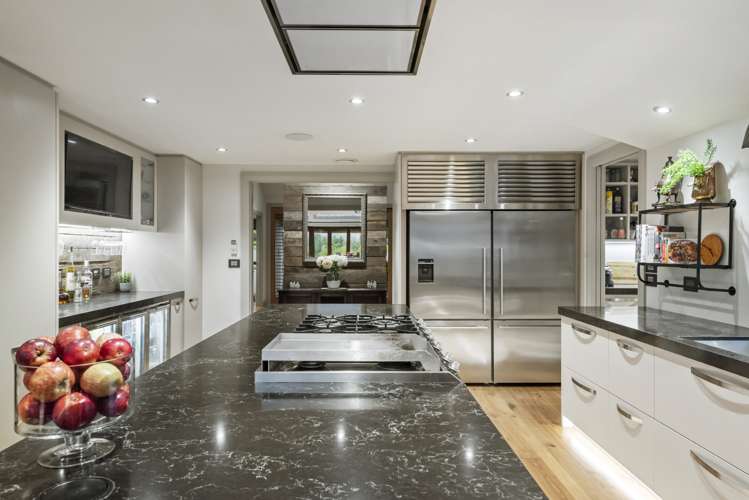 255 Clifton Road Whitford_13