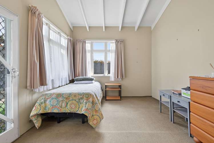 26 Sunrise Avenue Owhata_11