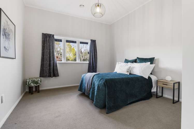 15 Sillary Street Hamilton East_13