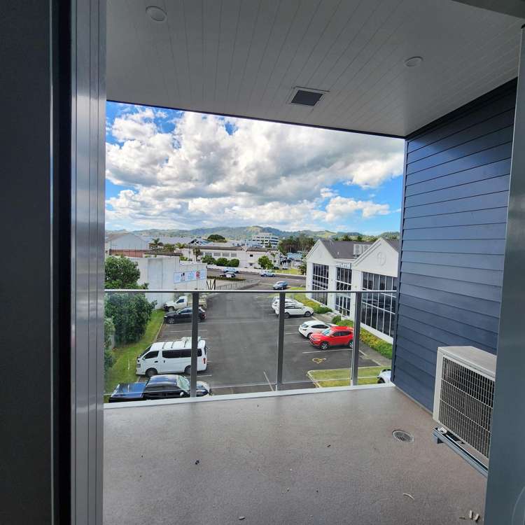 4 Reads Quay Gisborne_23