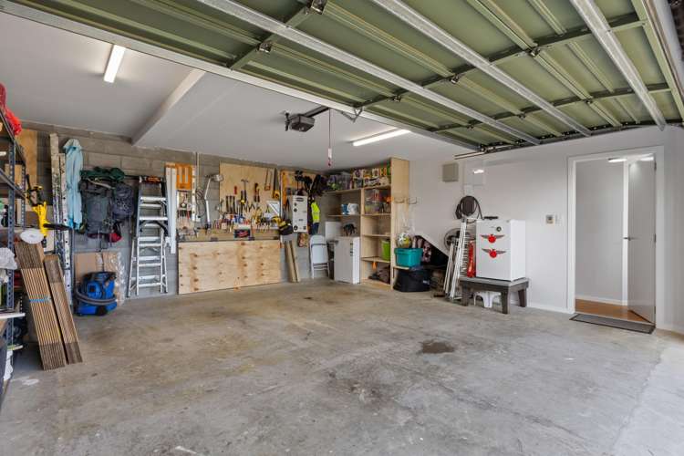 7 Kastos Way Strathmore Park_14