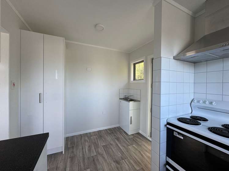 8 Chetwode Grove Newlands_2