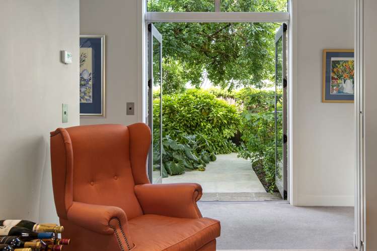 33 Wroxton Terrace Merivale_16