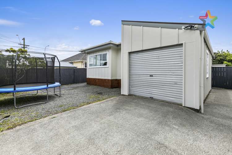 1a Waldie Grove Avalon_18