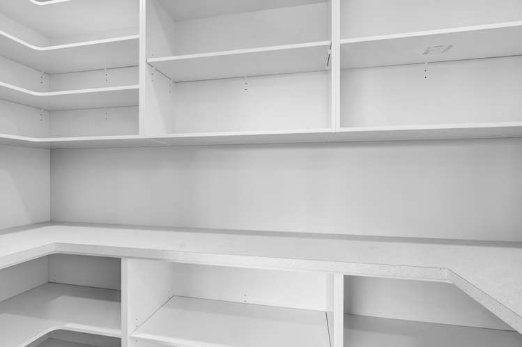 9 Midsummer Avenue Stratford_8