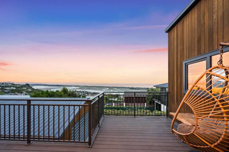 102 Moncks Spur Road Redcliffs_1