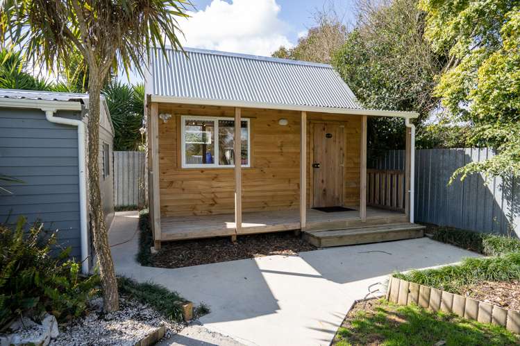 6 Sargeson Place Leamington_1