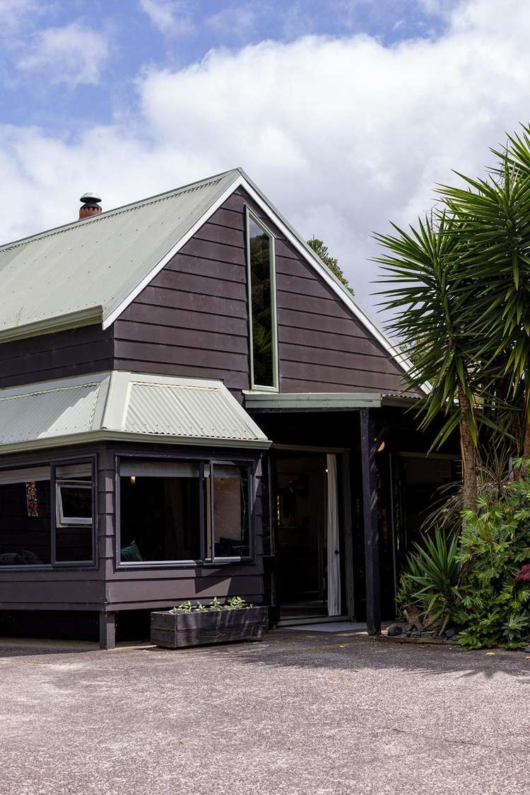 2415 Tairua Road SH 25 Hikuai_7