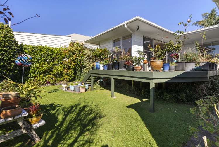 33 Tawera Road Greenlane_16